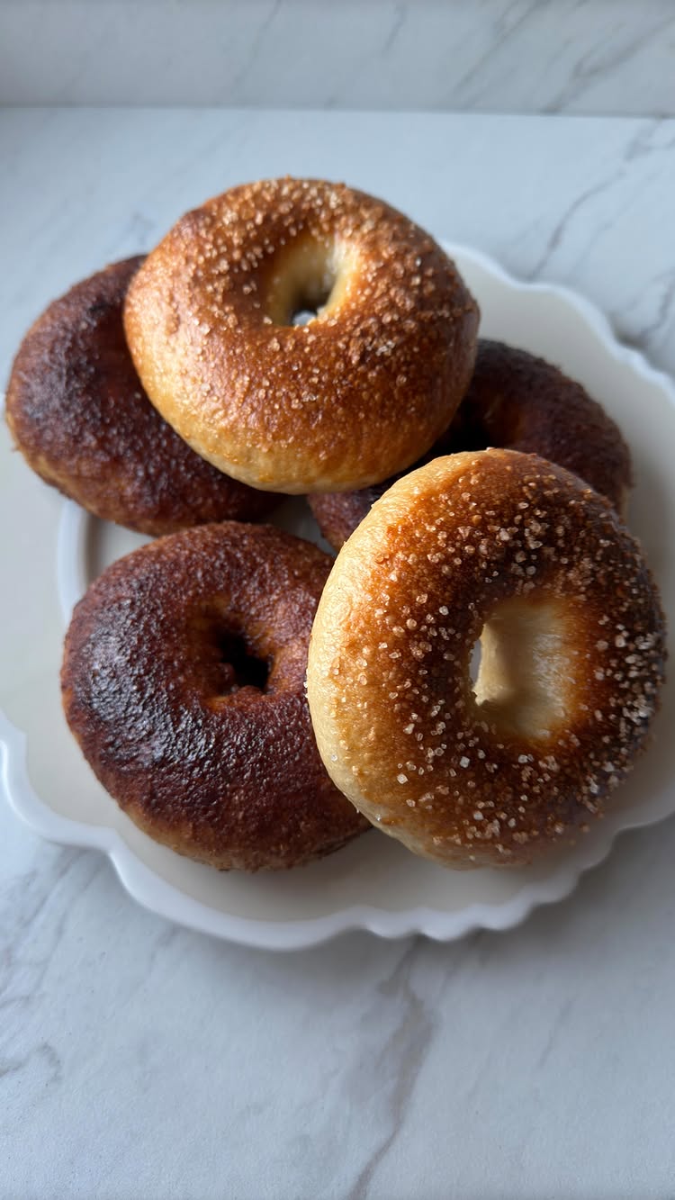 Instagram post by @lucymakes_ for gonnaneedmilk. Caption reads: Recipe below!<3 Officially the best bagels & cream....