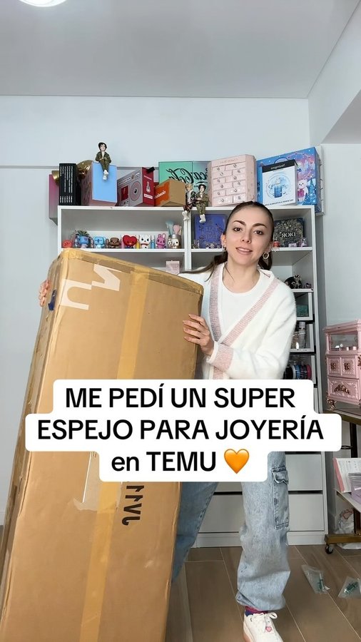 Instagram post by @cande.copello for Temu. Caption reads: [...] organizador de joyería de Temu @Temu 🙈 Para....