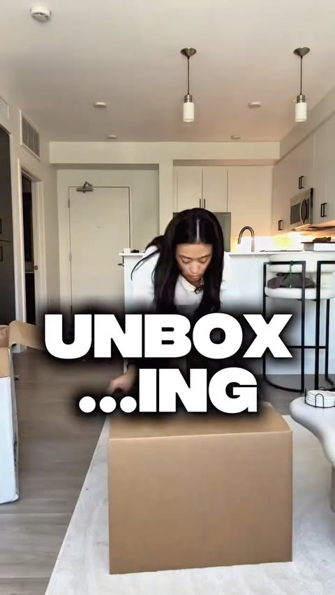 Instagram post by @janetdoubleu for Thorne. Caption reads: Let’s open the Thorne Creatine Trust Box! Comment....