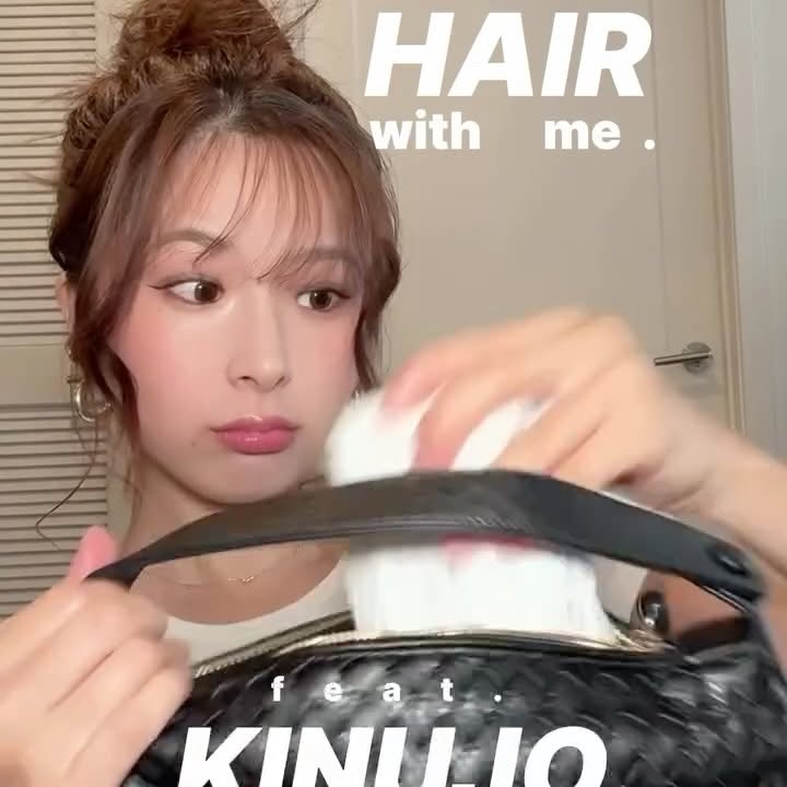 Instagram post by @mimi_furu for KINUJO. Caption reads: the cutest mini straightener from....