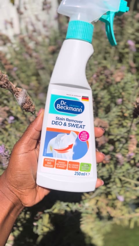 Instagram post by @diaryofsmurfdinkie for Brand Advisor. Caption reads: [...] a package from @drbeckmannsa and....