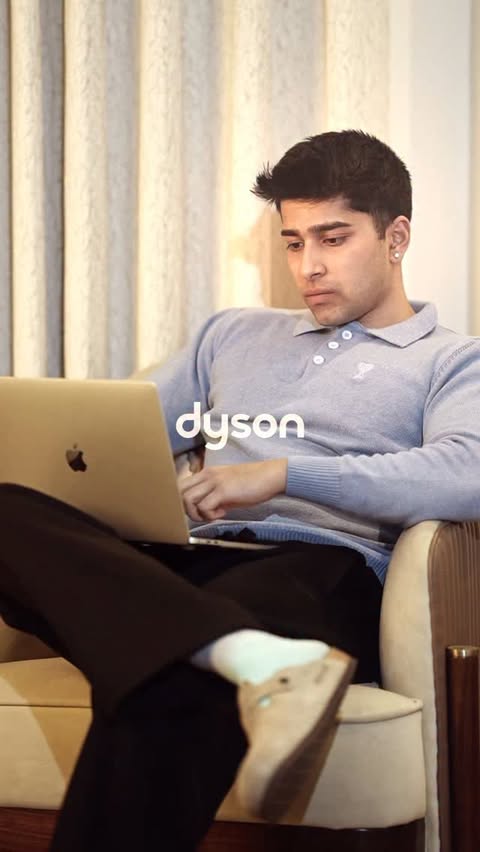 Instagram post by @kavya_mahajann for Dyson. Caption reads: [...] my hair ritual for the new year 🤍

The....