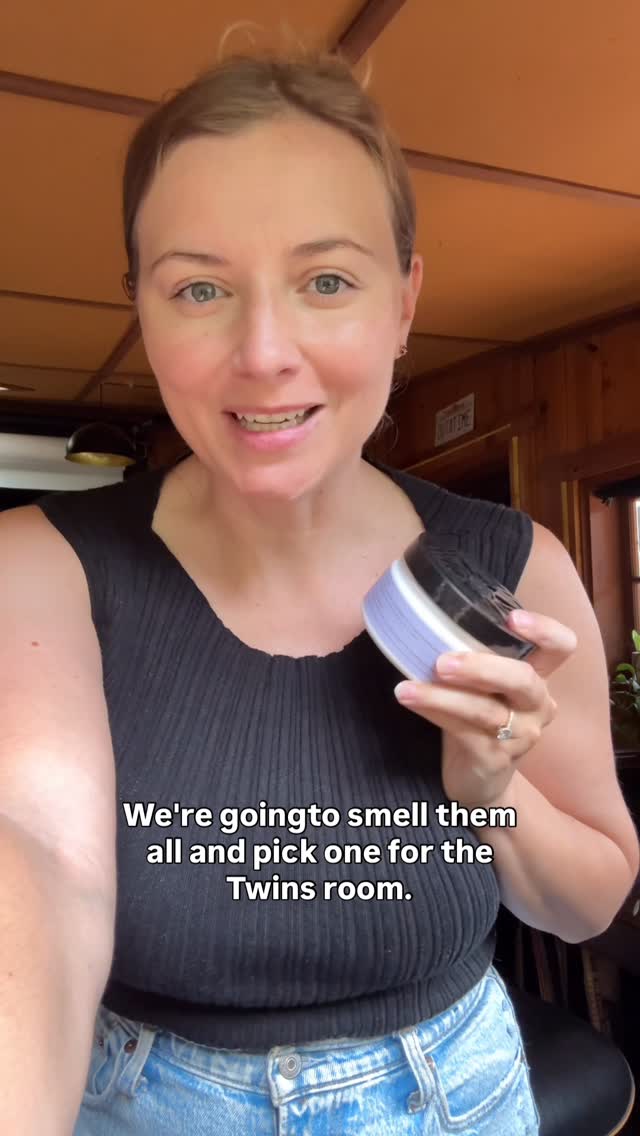 Instagram post by @moonbodysoul for Fresh Wave. Caption reads: [...] smell so bad! Very excited to try out....