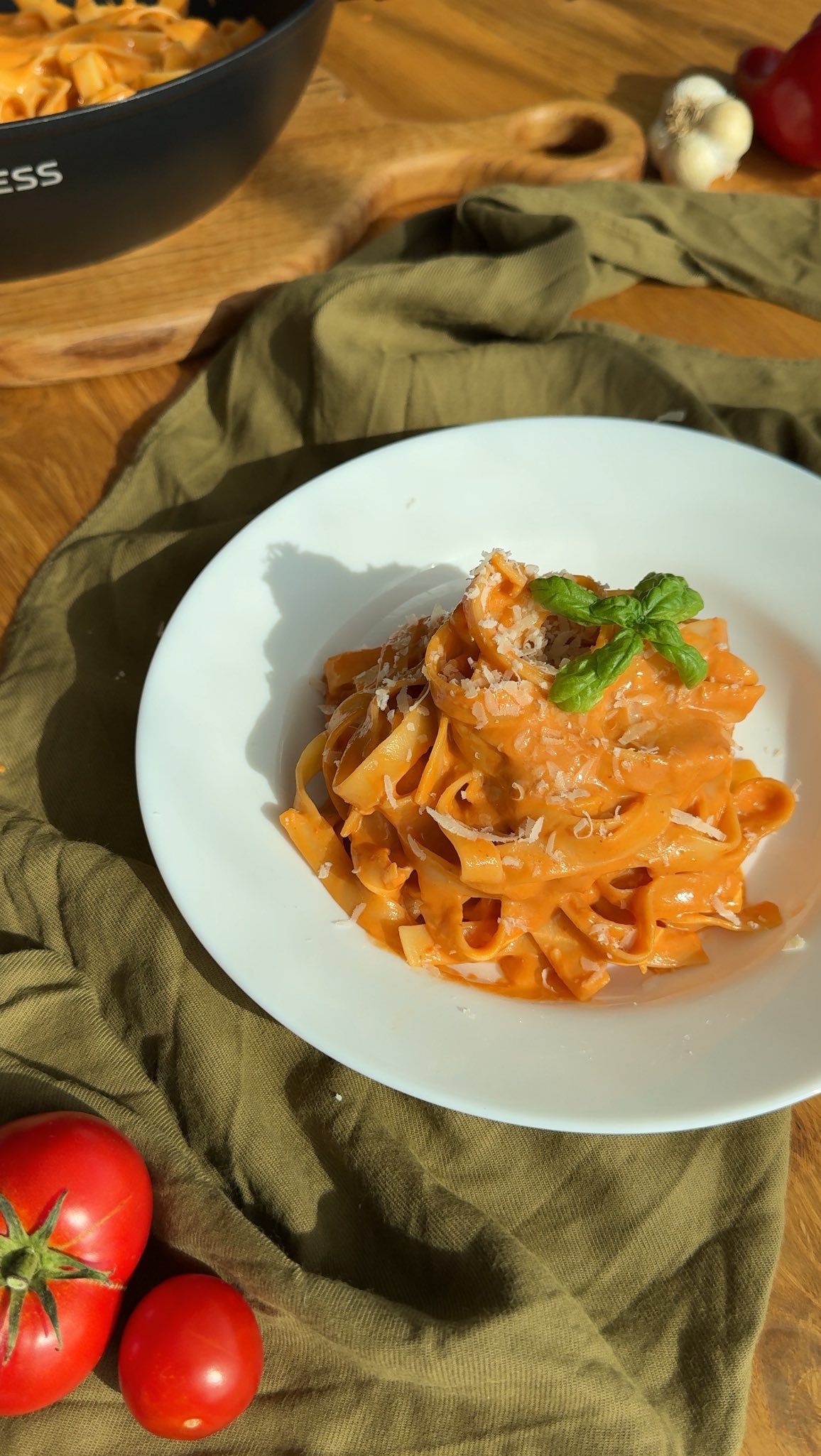 Instagram post by @coltul_cu_bunatati for PENNY Romania. Caption reads: Pastele perfecte pentru toamna 🍂

Le-ai incercat....