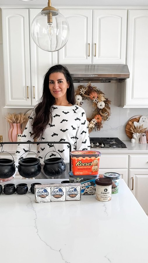 Instagram post by @mimimarkoblog for Ben & Jerry's. Caption reads: #Ad Had the most spooktacular time indulging in....