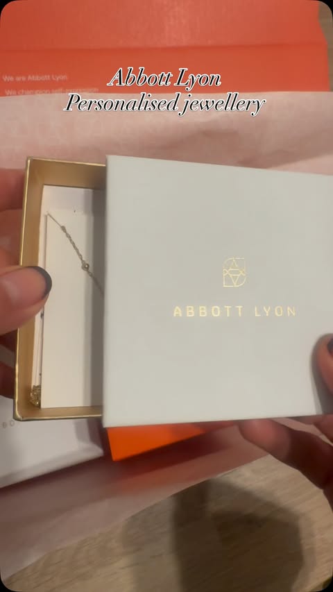 Instagram post by @liza.forough for Abbott Lyon. Caption reads: [...] a closer look at my new personalised Abbott....