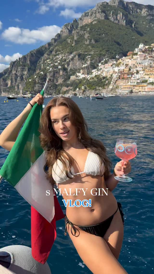 Instagram post by @_klaraberisha for MALFY Gin. Caption reads: Takhle probíhal trip na Amalfi s @malfygin....