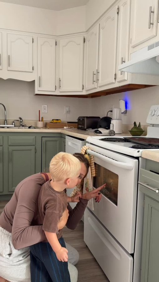 Instagram post by @brie_matthews for Sweet Loren's. Caption reads: Making memories & delicious easy-to-make cookies....