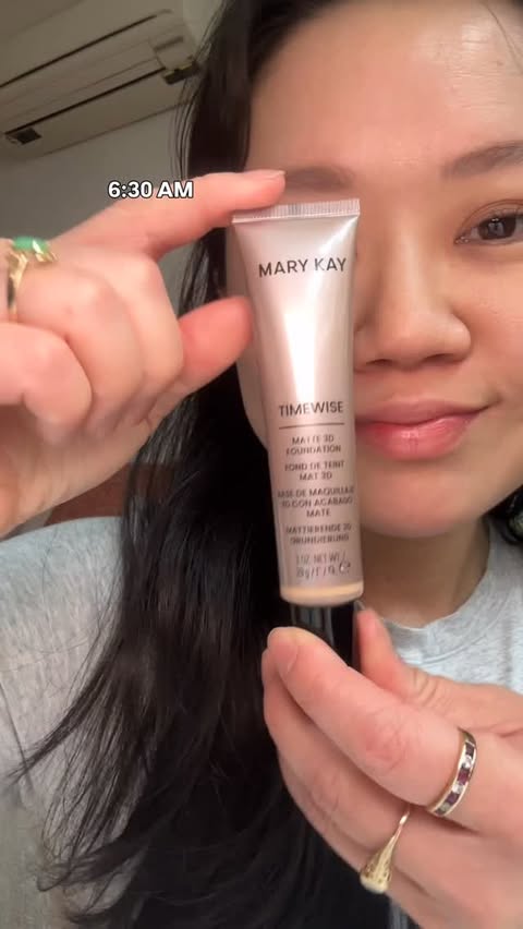 Instagram post by @mariann_yip for Mary Kay. Caption reads: [...] The TimeWise Luminous 3D Foundation by....