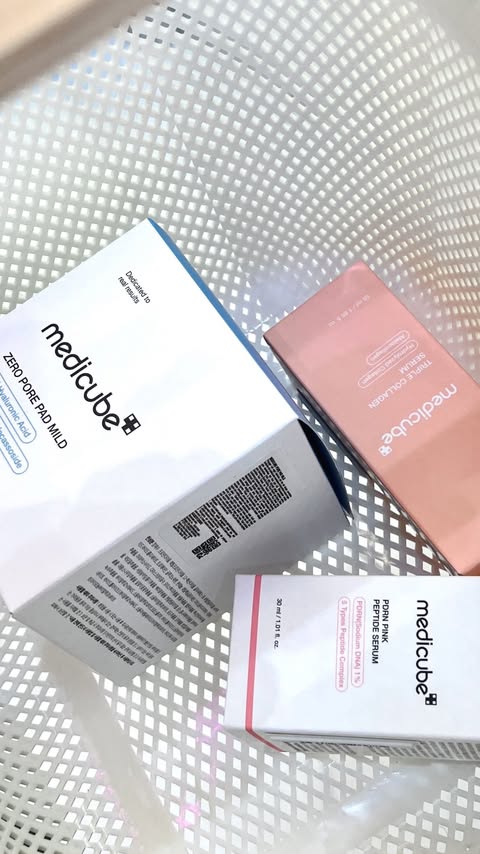 Instagram post by @mermaid.vanny for MOIDA K-Beauty. Caption reads: let's restock my korean skincare....