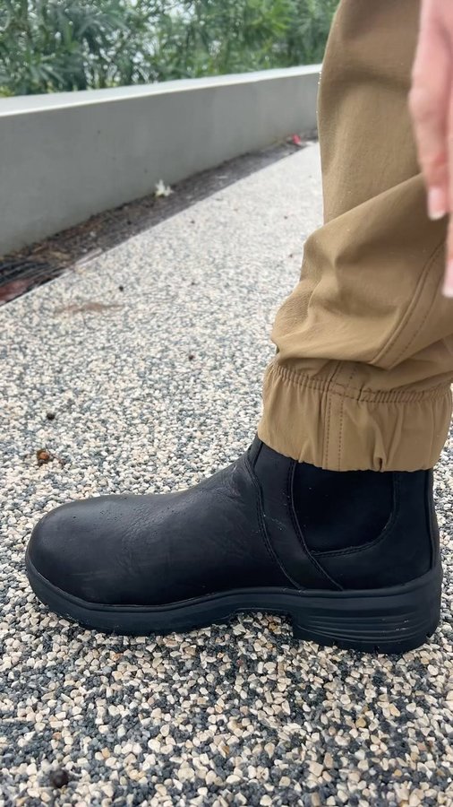 Instagram post by @eastcoastfloridadiy for Timberland PRO. Caption reads: [...] crazy lately! I’ve been living in my....