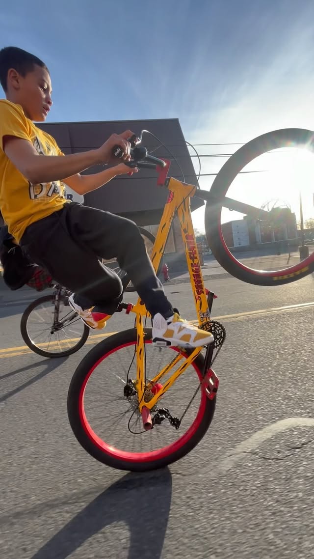 Instagram post by @babydblocks for SE Bikes. Caption reads: 🤷🏽‍♂️ #smooth @sebikes got me in my zone all....