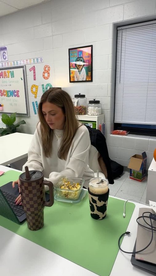 Instagram post by @maniacsinthemiddle for Athleta. Caption reads: Another day, another 5am morning routine!! My body....