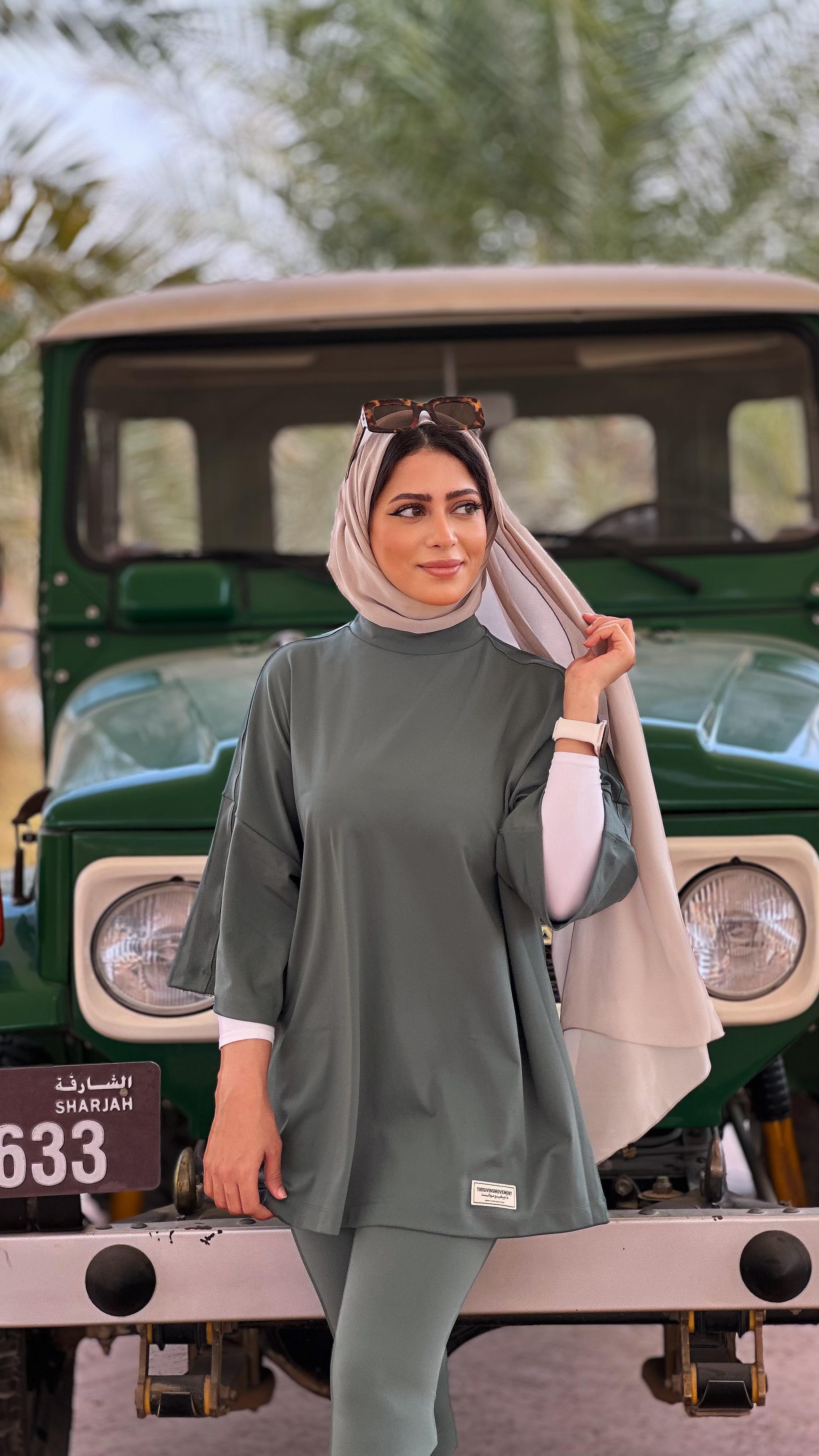 Instagram post by @so.hailaaa for The Giving Movement. Caption reads: [...] but never dull.”

Set’s from....