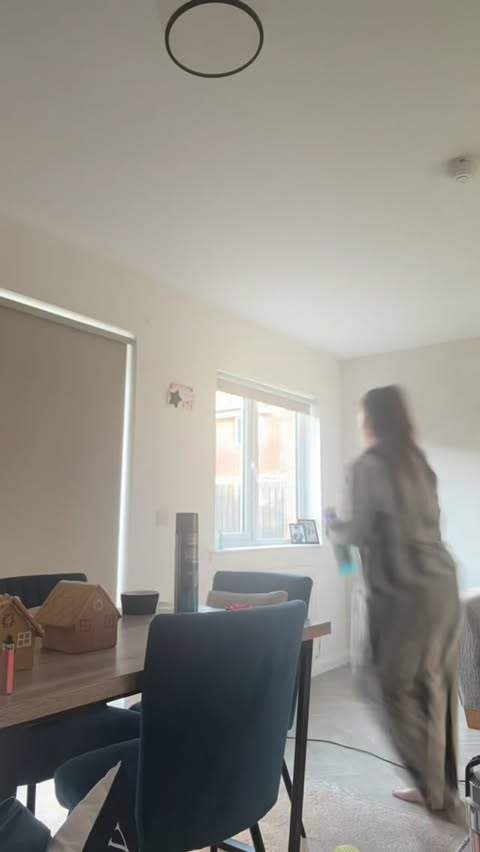 Instagram post by @thegriffithshouseholdx for Minky Homecare. Caption reads: [...] CLEAN WITH MY FAV MINKY PRODUCTS 🤍✨....