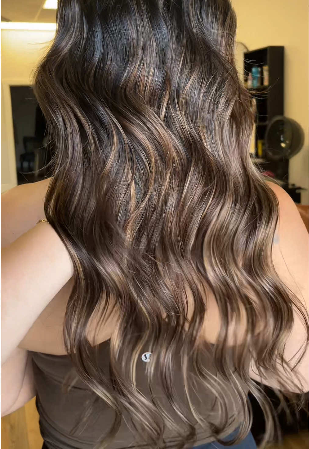 TikTok post by @ericka_gx for Moresoo Hair. Caption reads: [...] is just better with longer hair 🤭 @MORESOO....