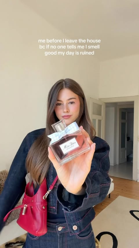 Instagram post by @vittoria.milanese for Dior Beauty. Caption reads: @diorbeauty @diorbeautylovers #missdior #perfume....