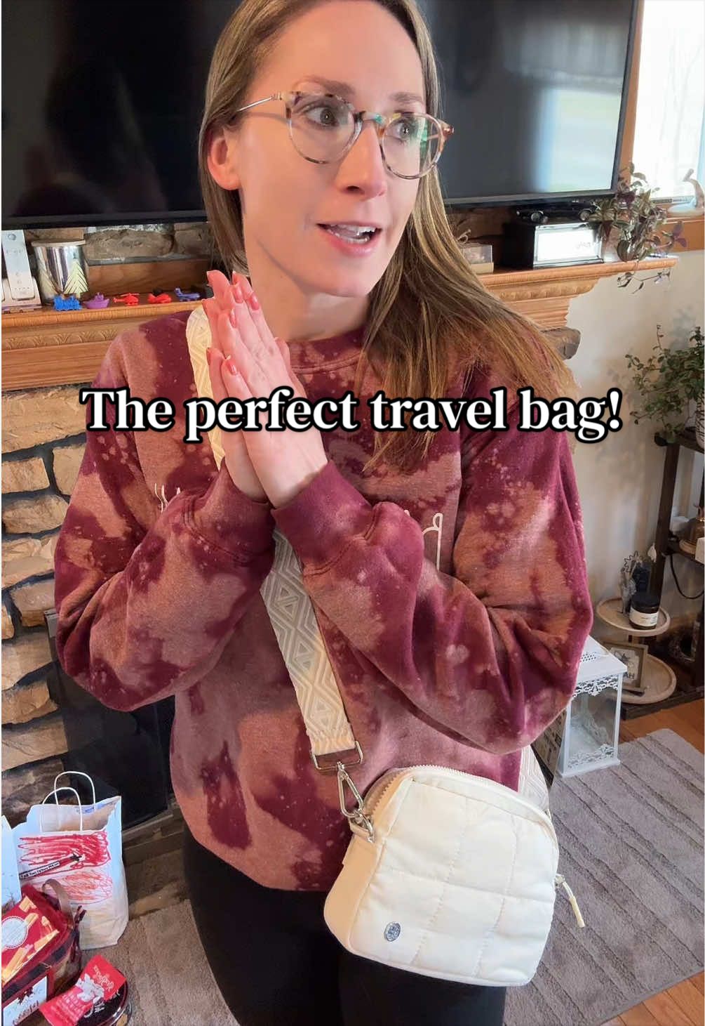 TikTok post by @a_rae_shines for Affiliasi Pikaru. Caption reads: The IDEAL travel bag. So multipurpose!....