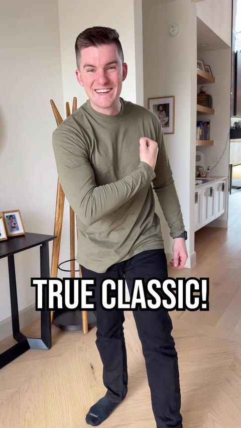 Instagram post by @theblumers for True Classic. Caption reads: [...] a link to the BEST fitting shirts!....