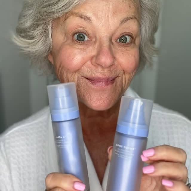 Instagram post by @kalondia_casey for Dr. Whitney Bowe Beauty. Caption reads: The Dr. Whitney Bowe Beauty  Skinvestment 25%....