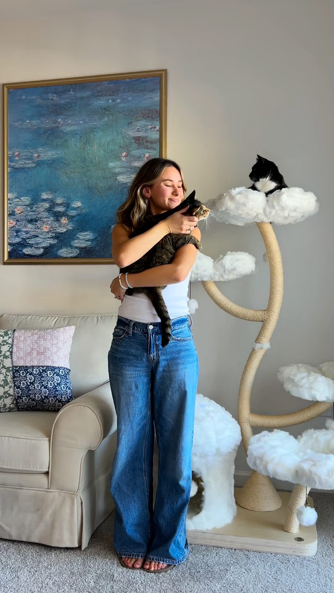 Instagram post by @gabmarygrasso for Petlibro. Caption reads: ⭐️ The Luma Smart Litter Box by @petlibro is the....