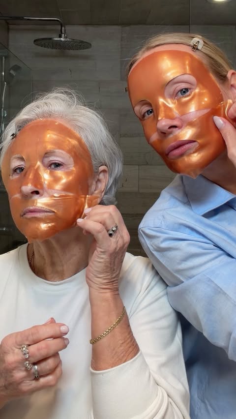 Instagram post by @livjudd for Augustinus Bader. Caption reads: [...] Rich Eye Cream for that extra glow....