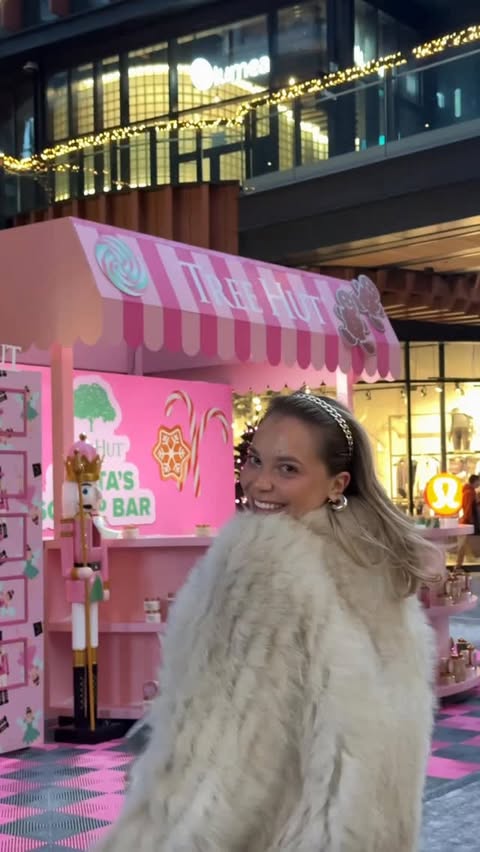 Instagram post by @foreverandaudrey for Treehut. Caption reads: All the holiday vibes in one night 💗❄️ The....