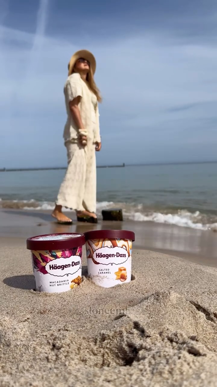 Instagram post by @lili_arisza for BrandLift Influencer Marketing 4.0. Caption reads: Morze, plaża i chwila przyjemności tylko dla mnie.....