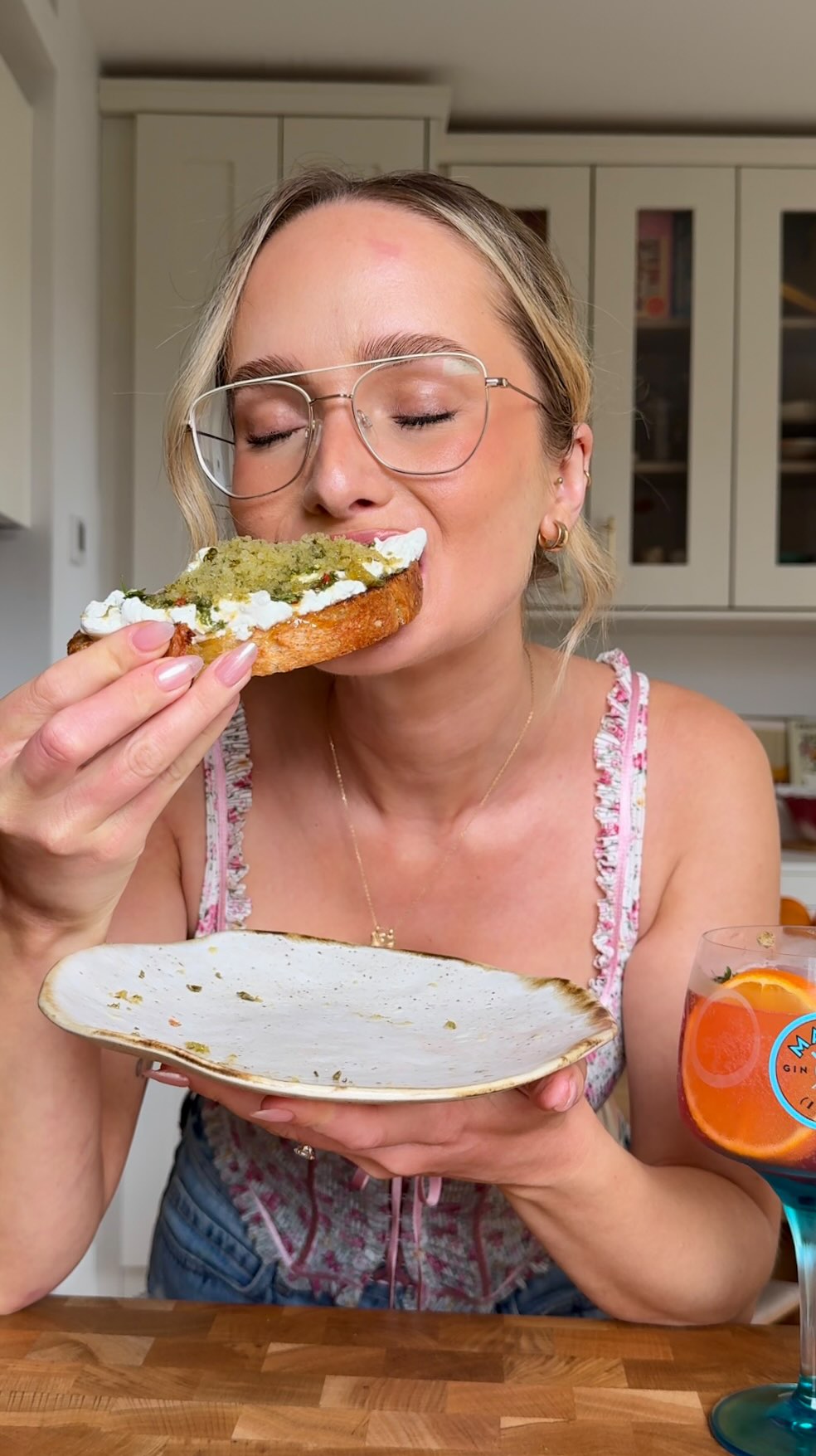 Instagram post by @ellysplate for MALFY Gin. Caption reads: Celebrating being able to eat bread again (!!!)....