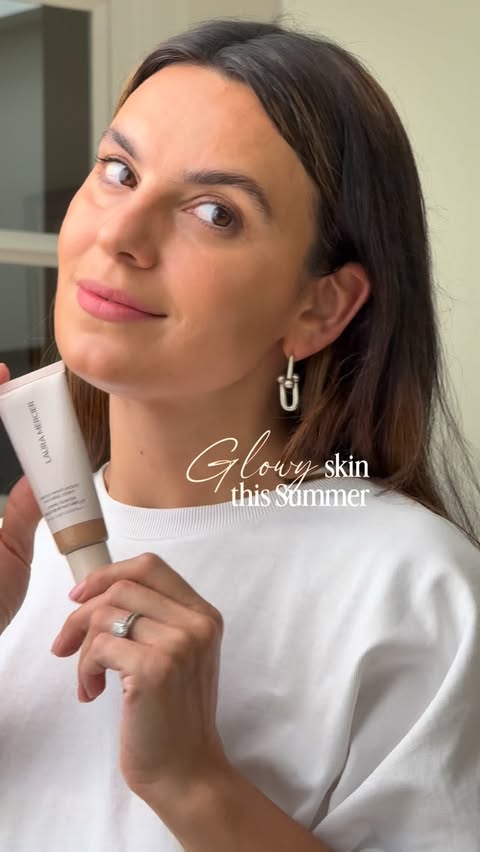 Instagram post by @claudia_berresford for Laura Mercier. Caption reads: [...] too much for everyday in the Summer?....