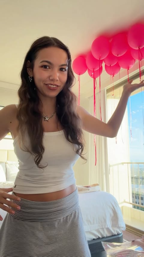 Instagram post by @itsdressjess for etsy. Caption reads: WE MADE IT!!! thank u @etsy🥺🩷🌼 #etsy....