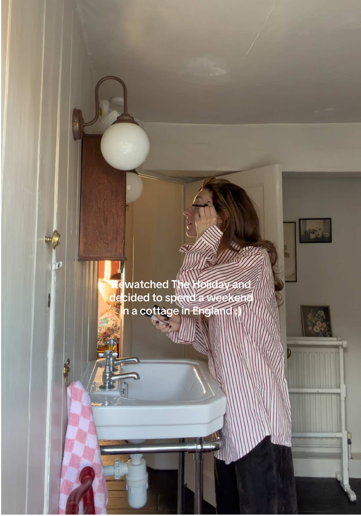 TikTok post by @veronafarrell_ for Airbnb. Caption reads: Writing, drinking coffee and reading for 3 days....