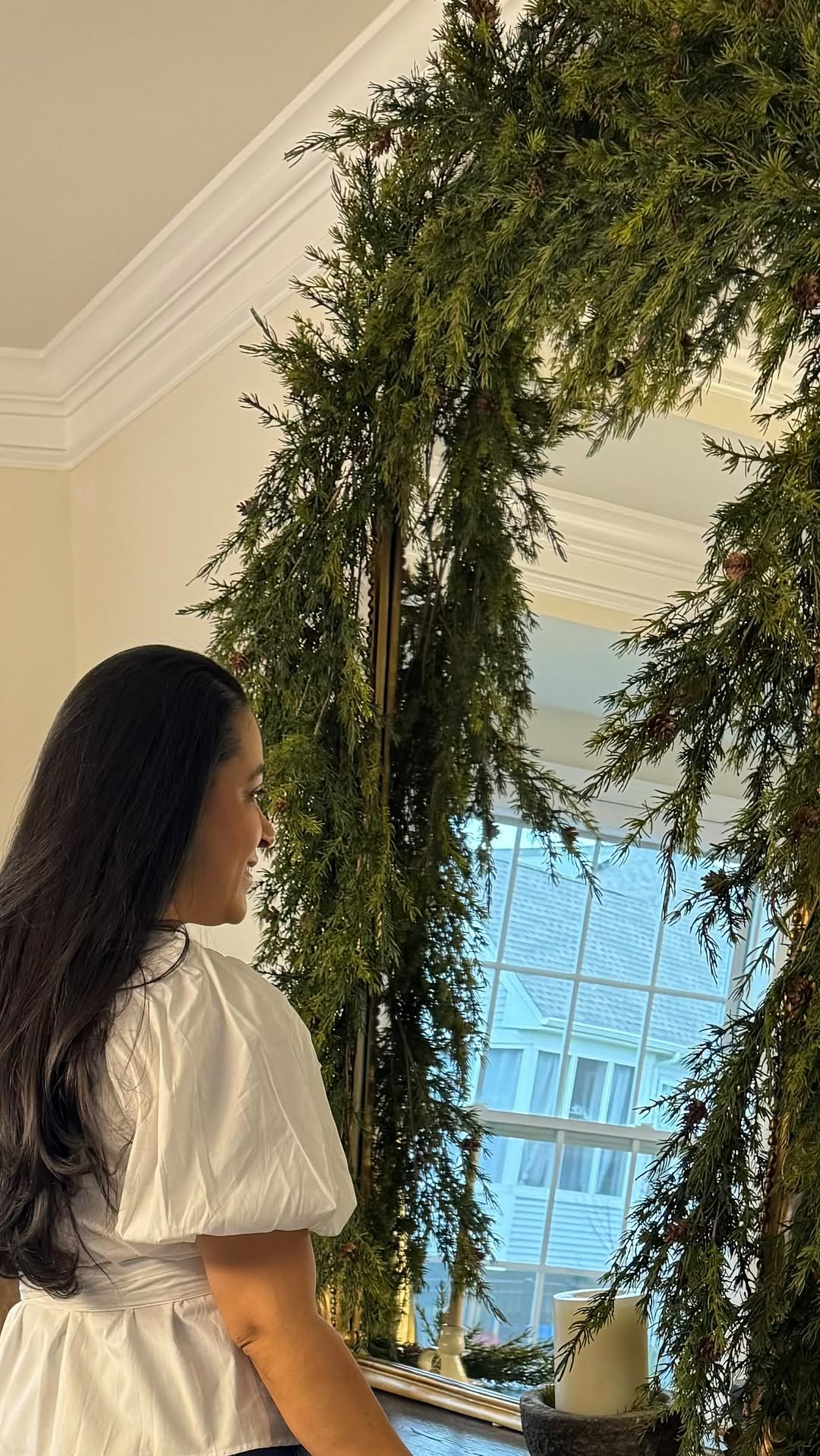 Instagram post by @karen_homestyle for CG Hunter. Caption reads: [...] Pine Garland with Pinecones from....