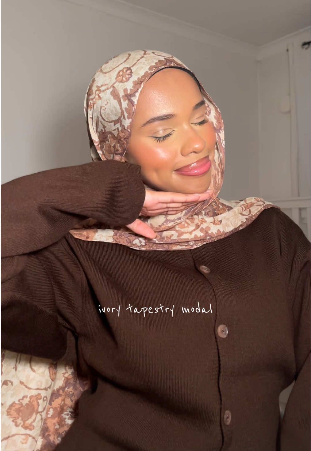 TikTok post by @hhamdih for VELA. Caption reads: @velascarves ramadan collection! hijab and [...].
