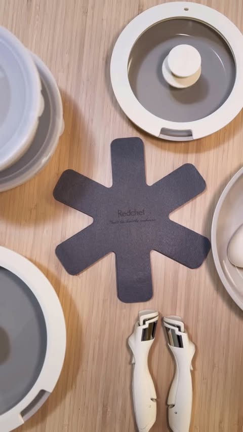 Instagram post by @heyitsm3rv3 for Redchef Home. Caption reads: Cooking feels extra special this season....