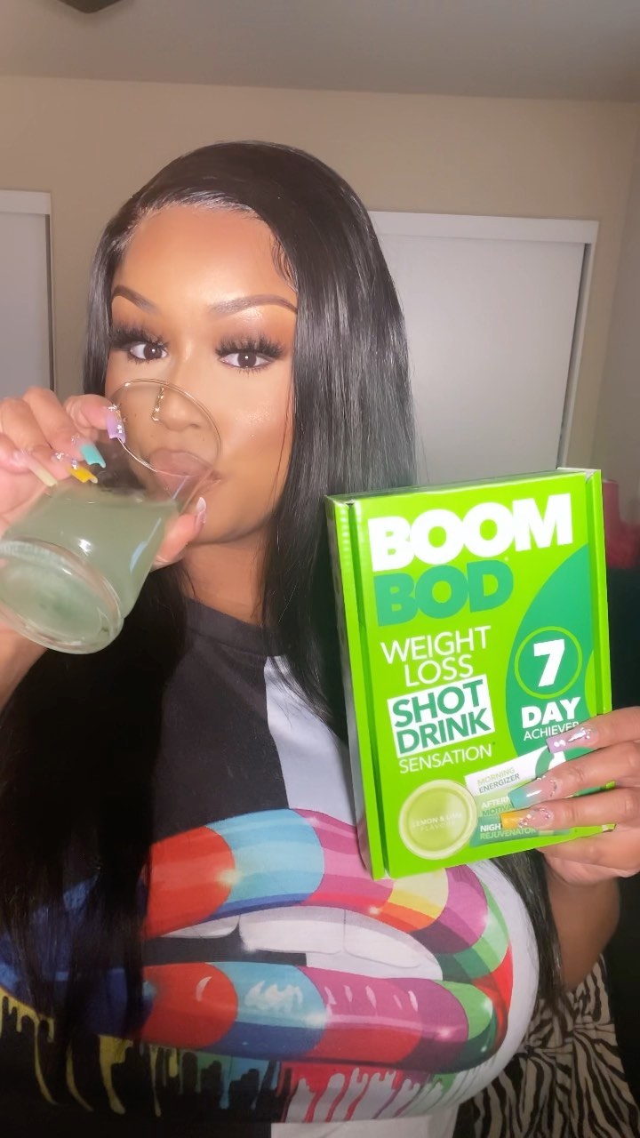 Instagram post by @ibeatthatface for Boombod. Caption reads: (ad) @boombod’s back to help keep these cravings....