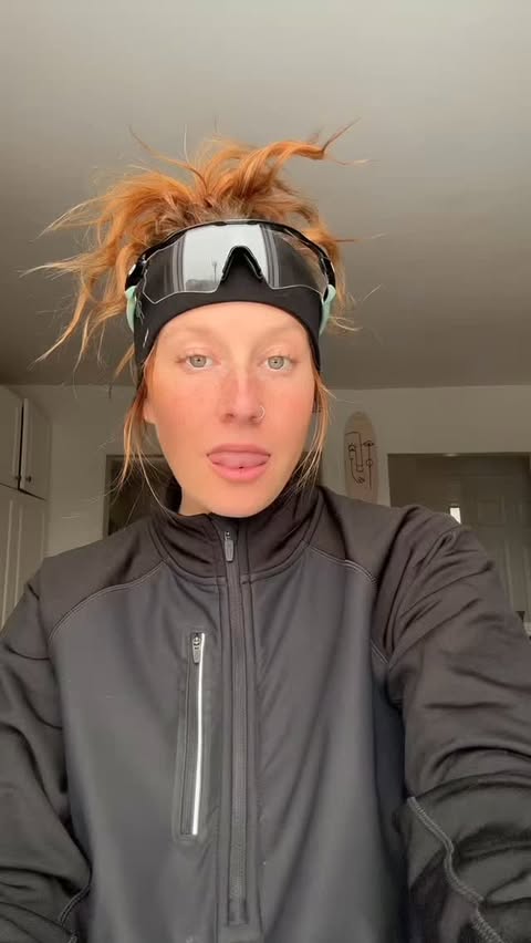 Instagram post by @la.gamine for Smartwool. Caption reads: [...] pour aller en ski de fond #gifted....