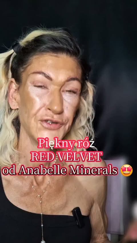 Instagram post by @kiler_nails for Annabelle Minerals. Caption reads: Piękny róż RED VELVET od @annabelleminerals_pl....