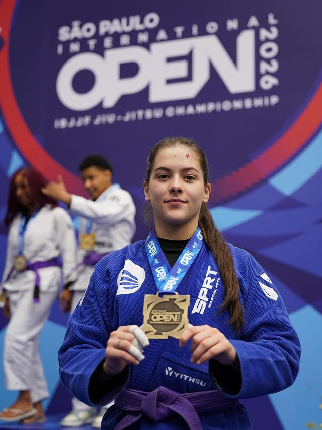 Instagram post by an influencer for Via Appia Concessões. Caption reads: @mariabreujj Campeã do São Paulo Open @cbjjoficial....