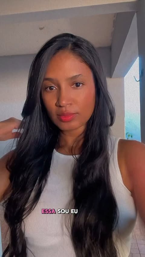 Instagram post by @ugc_marysouza for OLLY. Caption reads: Eu me Exibindo mesmo😜 E aí, vem escolher o sabor....