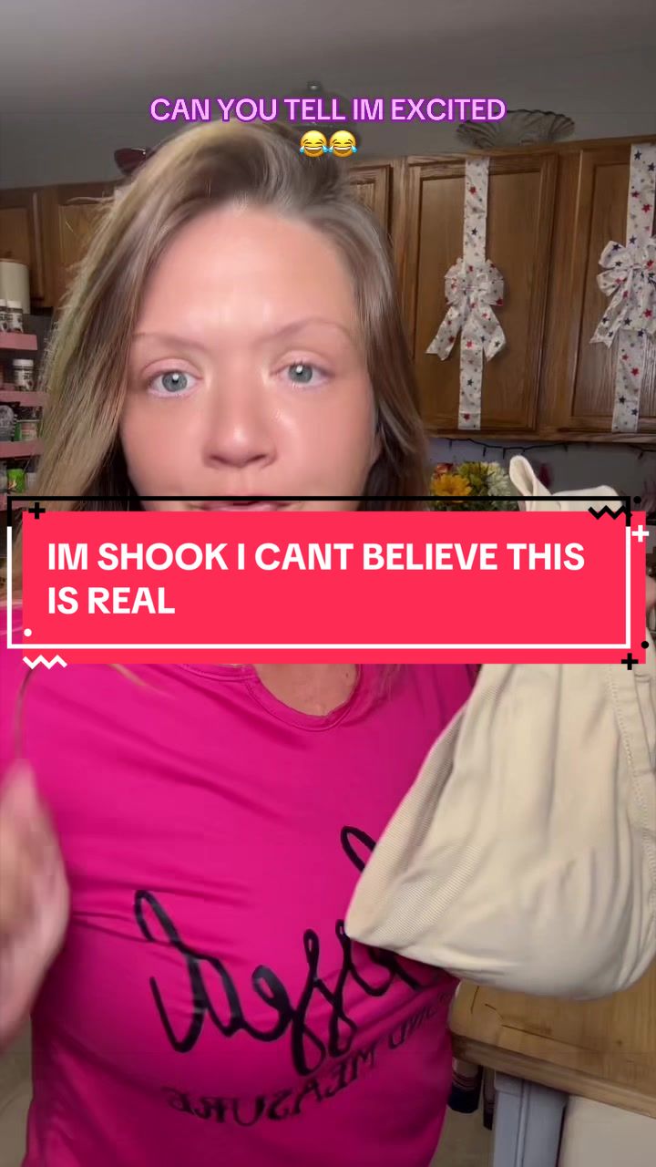 TikTok post by @babydoll2184 for OEAK-Bras. Caption reads: [...] a strapless bra it’s that....