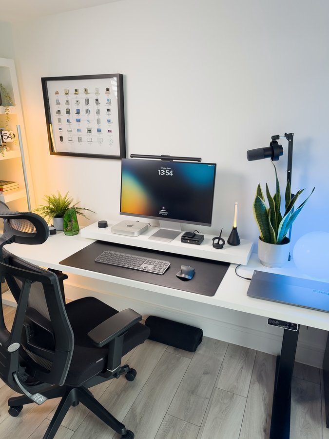 Instagram post by @tocbtech for FIFINEMICROPHONE. Caption reads: 🎤 Level up your sound game - the....