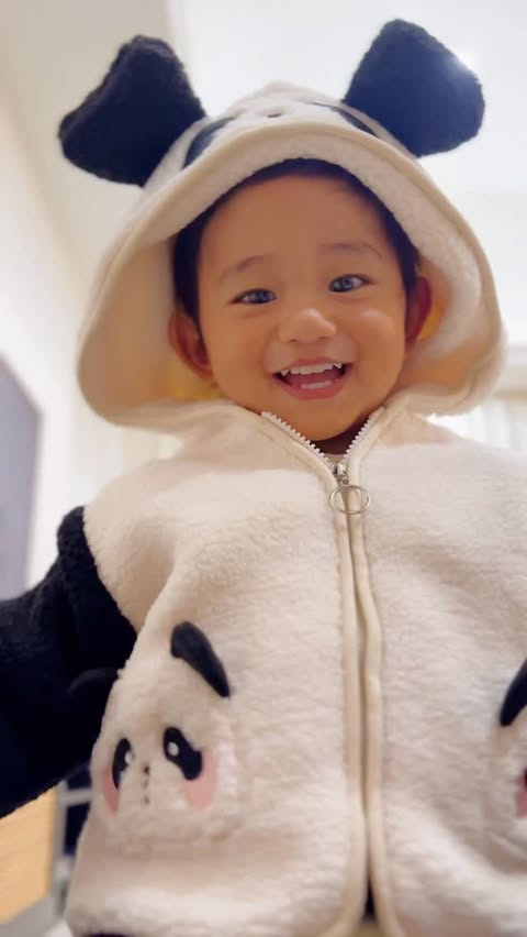 Instagram post by @aienjamirofficial for Hopscotch. Caption reads: Winter mornings, warm layers, tiny adventures…
and....