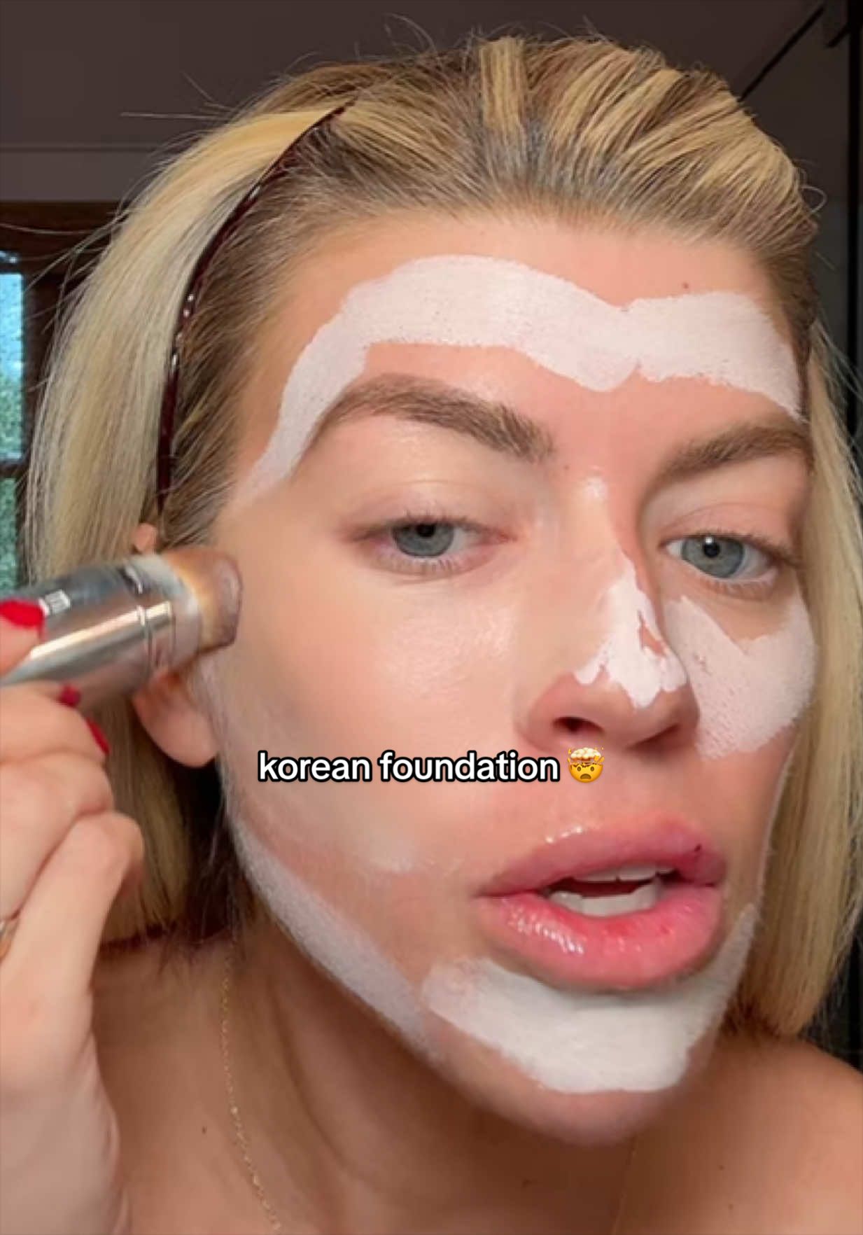TikTok post by @lacey.odum for ELROEL. Caption reads: Over 10+ million sold..I see why!✨👏🏻 @ELROEL....