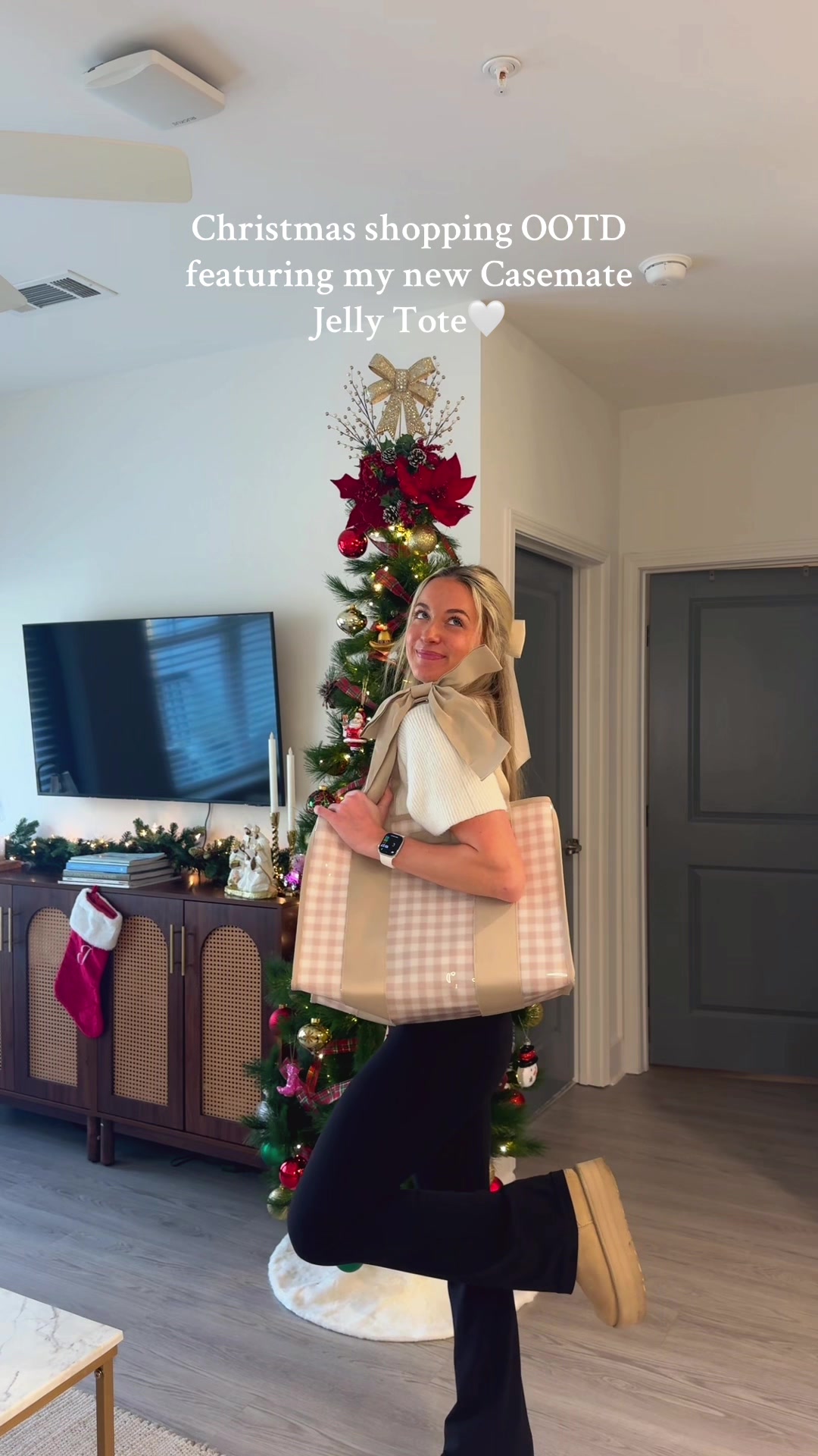 TikTok post by @jennylcanavan for Case-Mate. Caption reads: @Case-Mate This bag is perfect! I’m obsessed!....