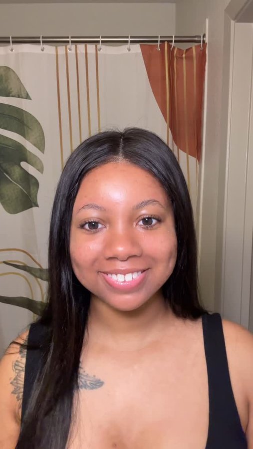 Instagram post by @laurynbrevelle for Proactiv. Caption reads: (gifted by Proactiv 💚🩵)

I’ve tried so many....