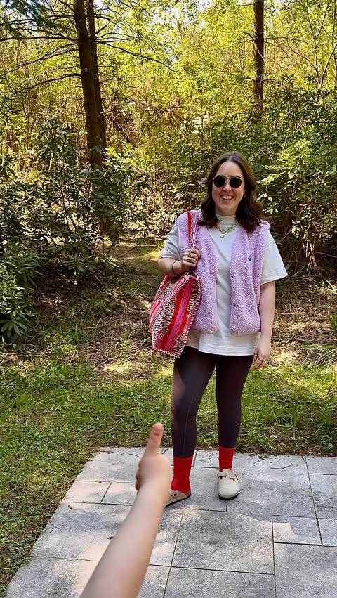 Instagram post by @three_styling_ for Adanola. Caption reads: [...] Jumper and bag* @oliveandfrank Leggings....