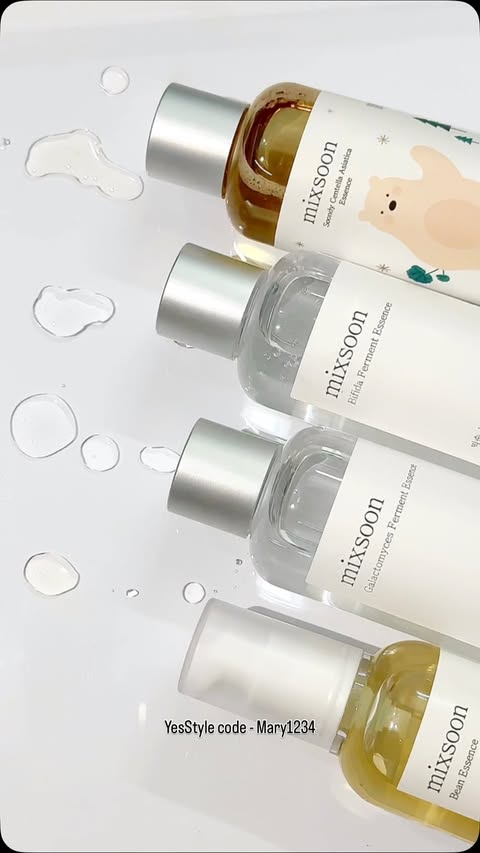 Instagram post by @glitterycosmo for YesStyle. Caption reads: @mixsoon_official Glass Skin Essence Set⁣
⁣
•....