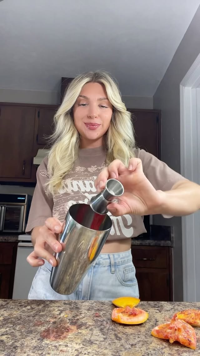 Instagram post by @chefsummerstorm for Ritual Zero Proof. Caption reads: [...] if you’d like it sweeter •2 ounces....