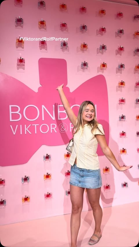 Instagram post by @juliaathomasss for Viktor&Rolf Fragrances. Caption reads: My first pop up in New York City!!! What a cool....